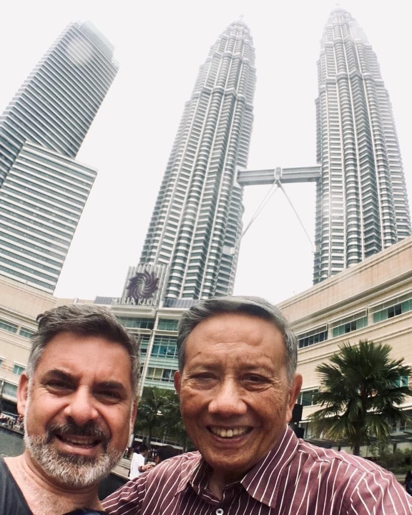 Client Sik Liem with Writer Claudio Tapia Writer in Kuala Lumpur 2 (1)