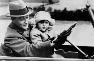 FScottFitzgerald_AndDaughter